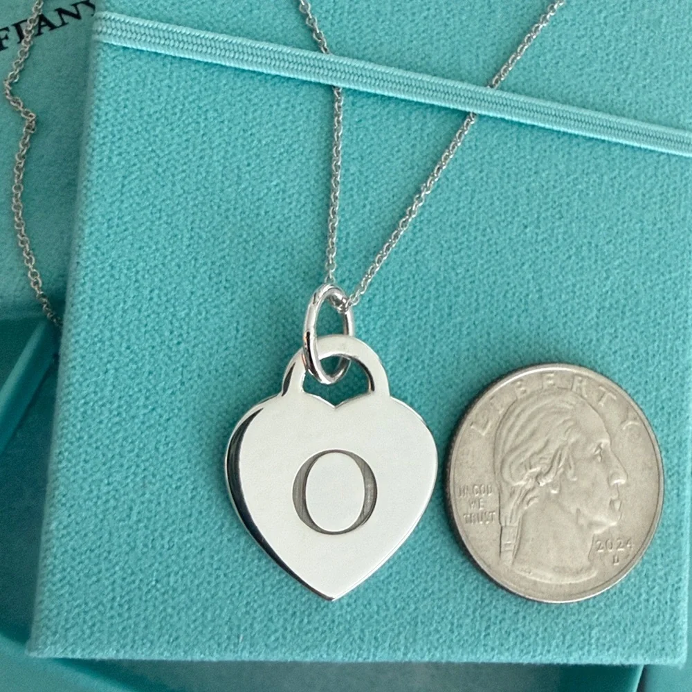 18” Tiffany & Co. Initial O Heart Tag Medium Pendant Necklace